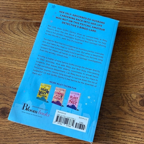 The Body in the Backyard by: Lucy Score paperback book - Picture 3 of 3